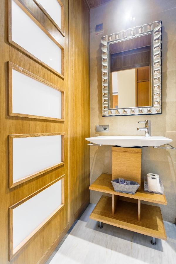 Apartamentos Catedral Sevilla Buitenkant foto